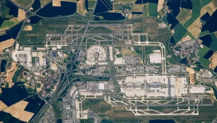 CDG Charles de Gaulle airport