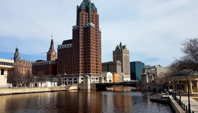 Milwaukee WI